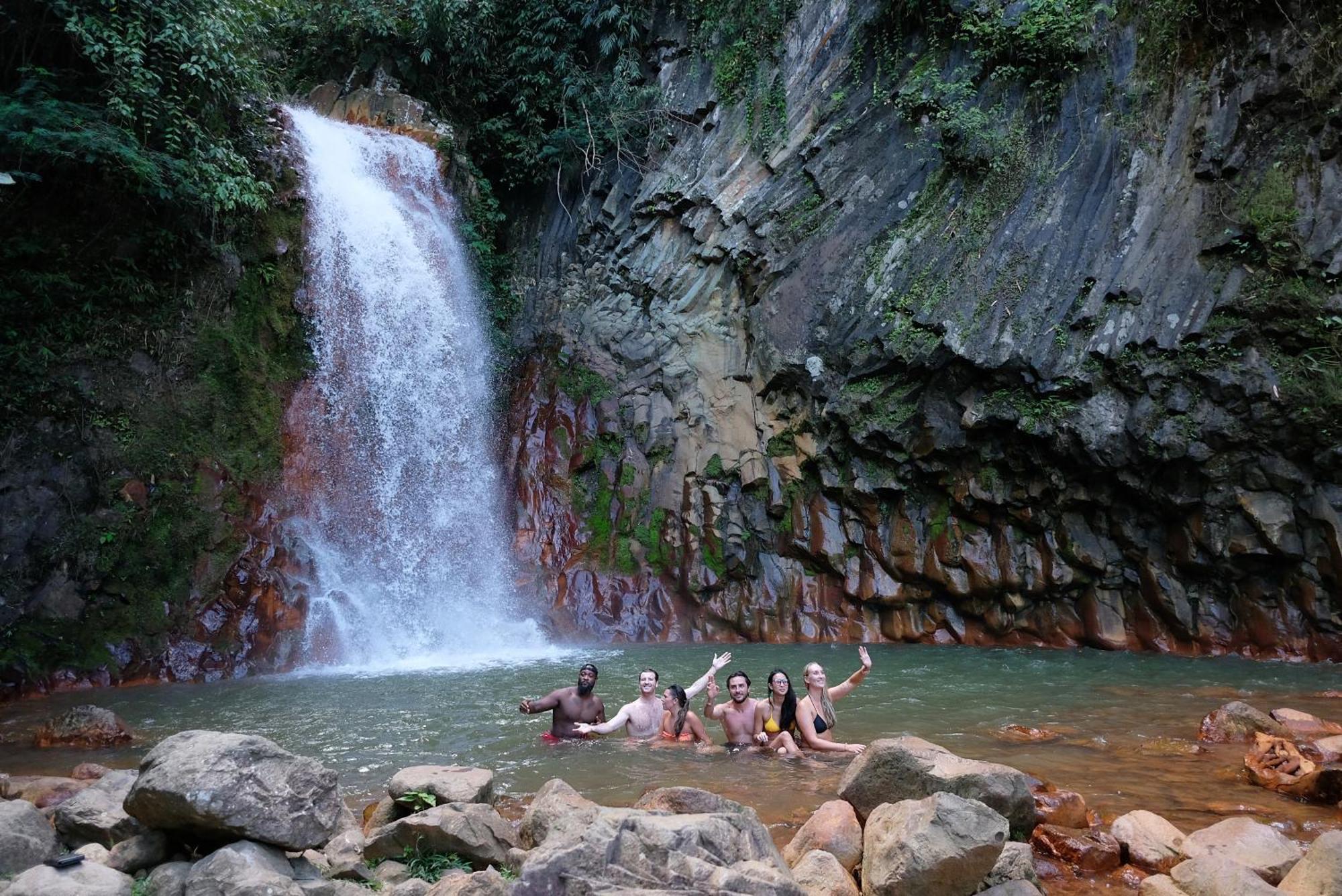 Mad Monkey Dumaguete Pansiyon Dumaguete City Dış mekan fotoğraf